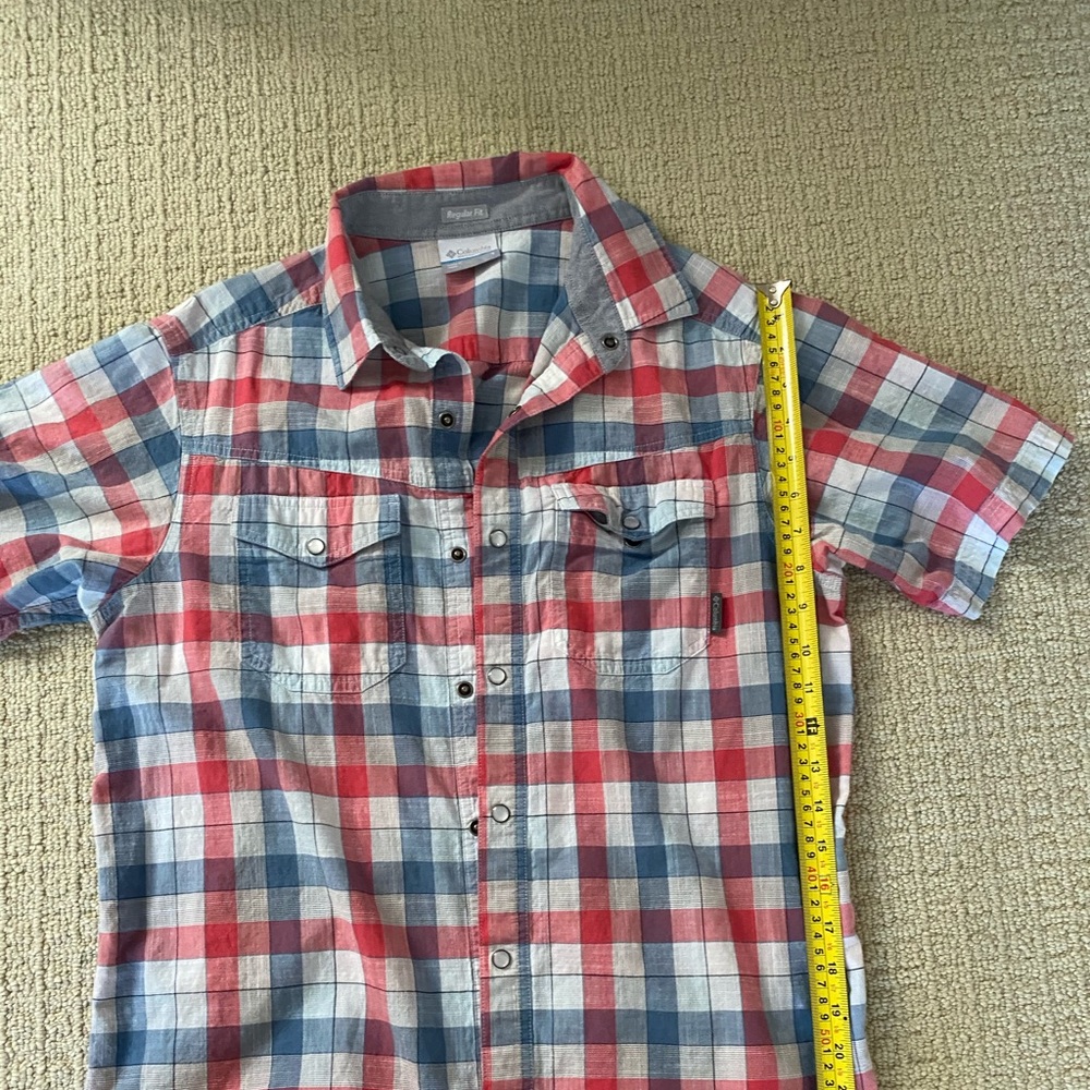 Columbia short sleeve button down